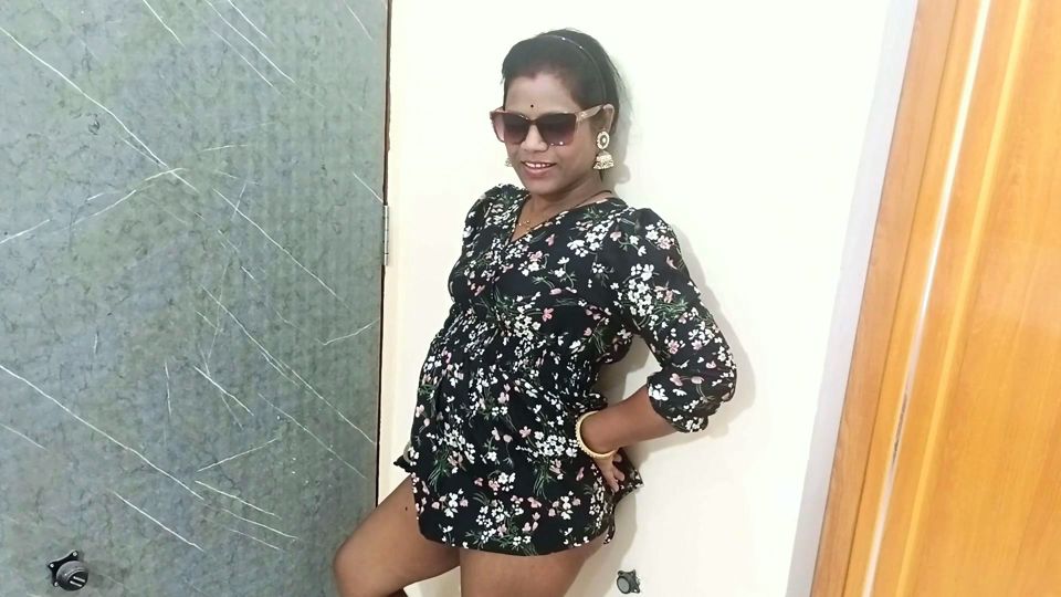 Indian Innocient Model Deepthroat Blowjobs and Eating Vagina Sex-Part-1