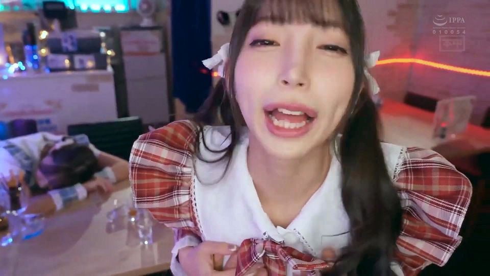 Maid Cafe POV,push-to-fuck Concept Cafe, Three Pairs Seduce Bi... and Fight Over Me! Manager Mio and Original Kotone Edition.