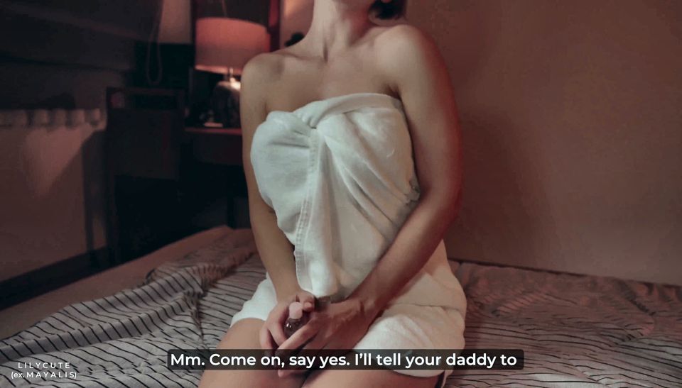 Stepson Gives Stepmom a Massage and Then Fucks Her Hard