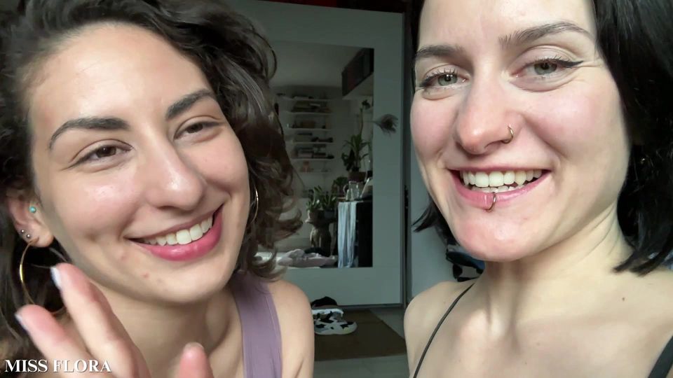 Lesbian Tongue Kissing Making Out with Tula Vida