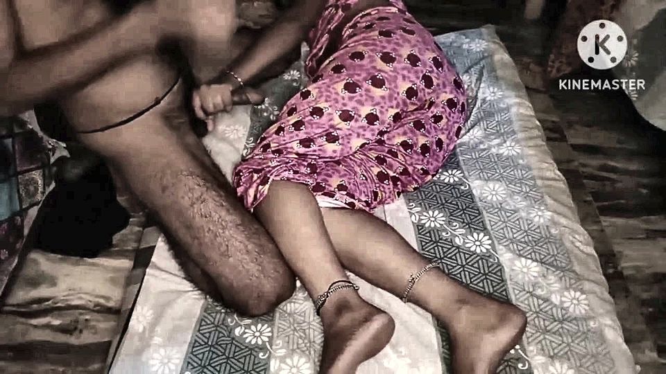 The Younger Stepbrother's Wife Was Given a Necklace by the Elder Stepbrother, Then Fucked Her in Pleasure.