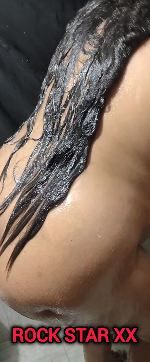 Desi Mallu Stepsister Full nude Showering