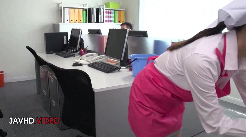 Kinky JAV Star Chihiro Akino Stuns With Her Unique Asian Blowjob Skills