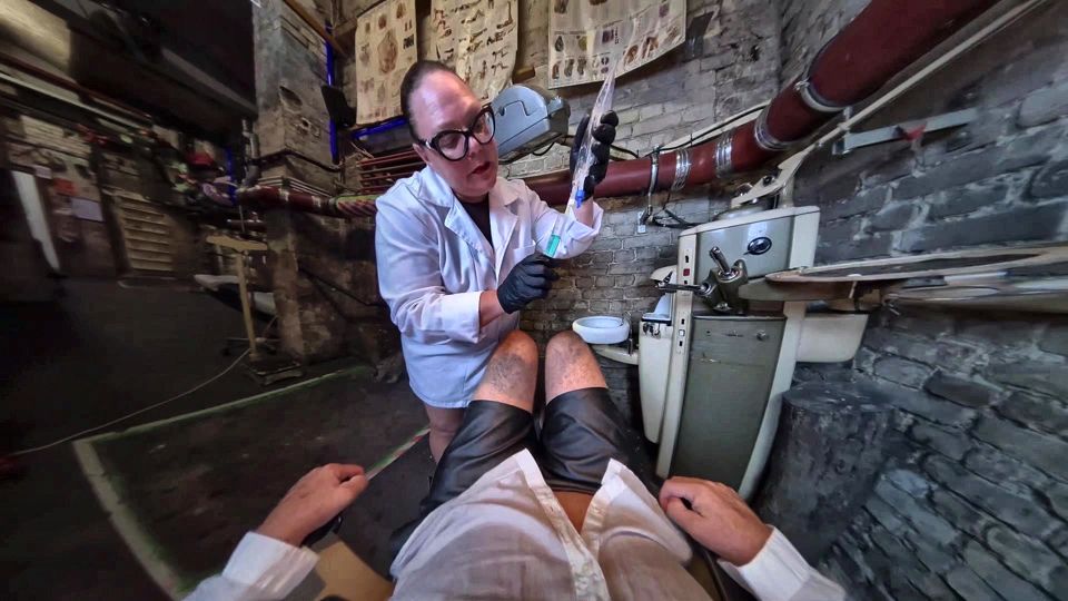 Twisted Nymphs - Weird Dentist