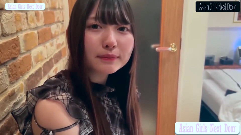 Angelic Idol Shares an Unforgettable Private Romance Filled with Passion and Secret Emotions