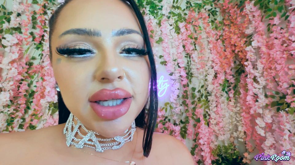 Pink Room Ep. 39: Big Booty Latina Bimbo Zoey Foxx