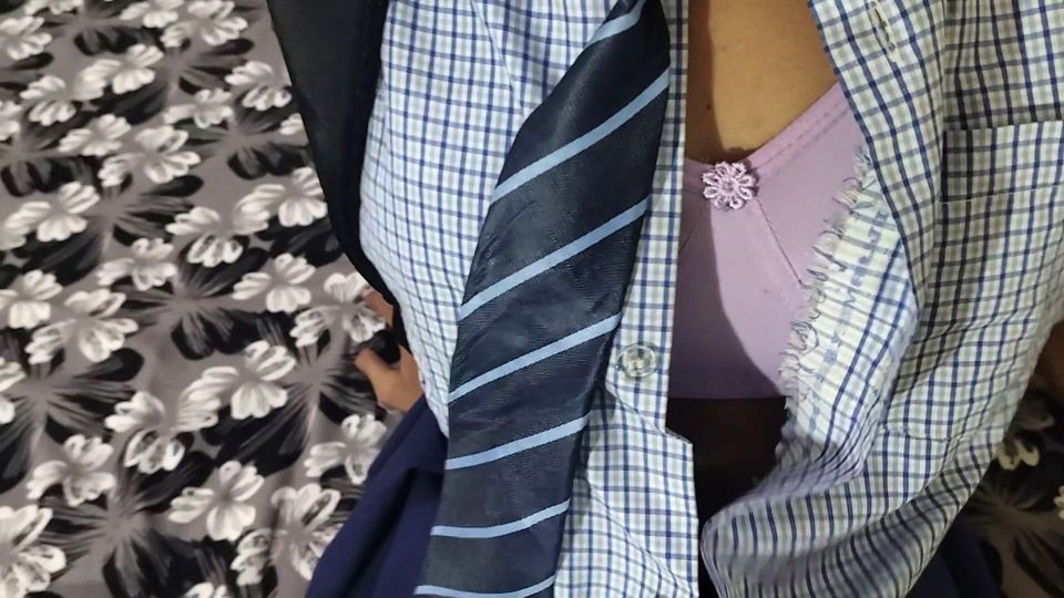 Desi School Girl Sex, Desi Village School girl sex viral video