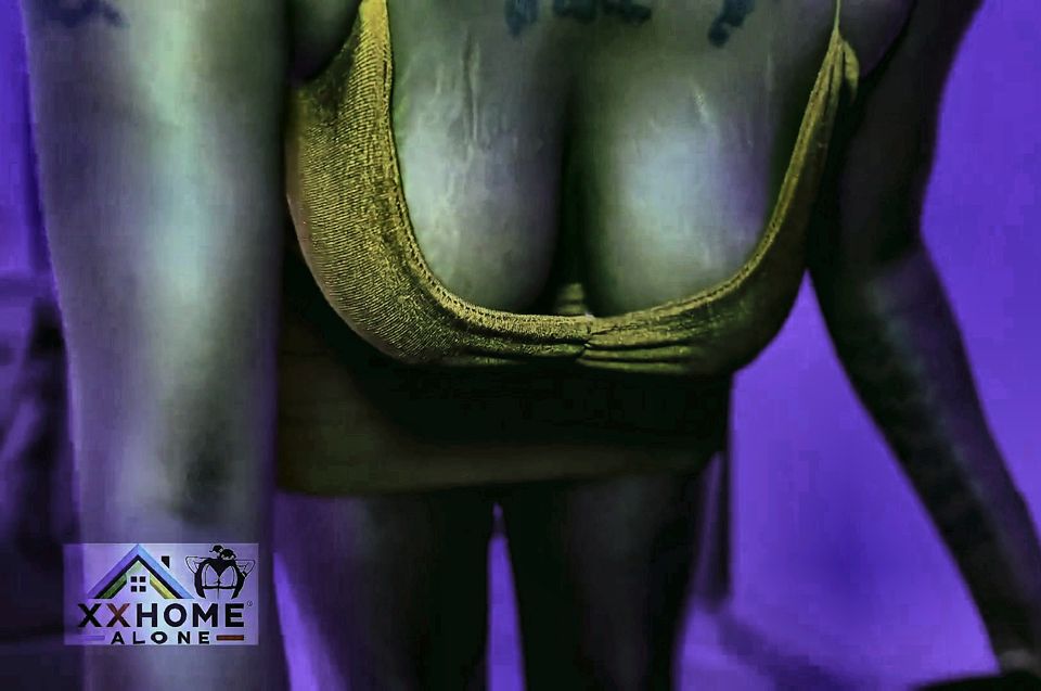 Ebony Tattoo Big Fat Ass Nasty Bitch Gets Down on Big Black Cock at the Club House