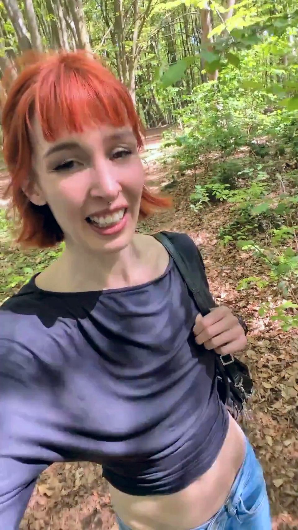 Cute Girl Cums Hard in Nature