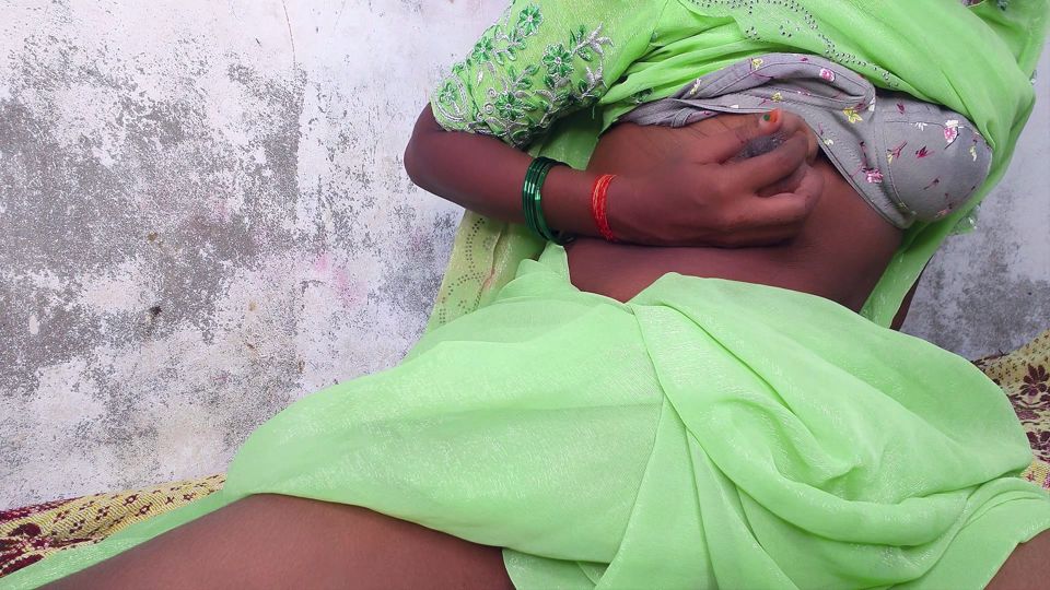 Indian Village Sexy Women Masterbating Pussy and Creampie Sexy Pussy