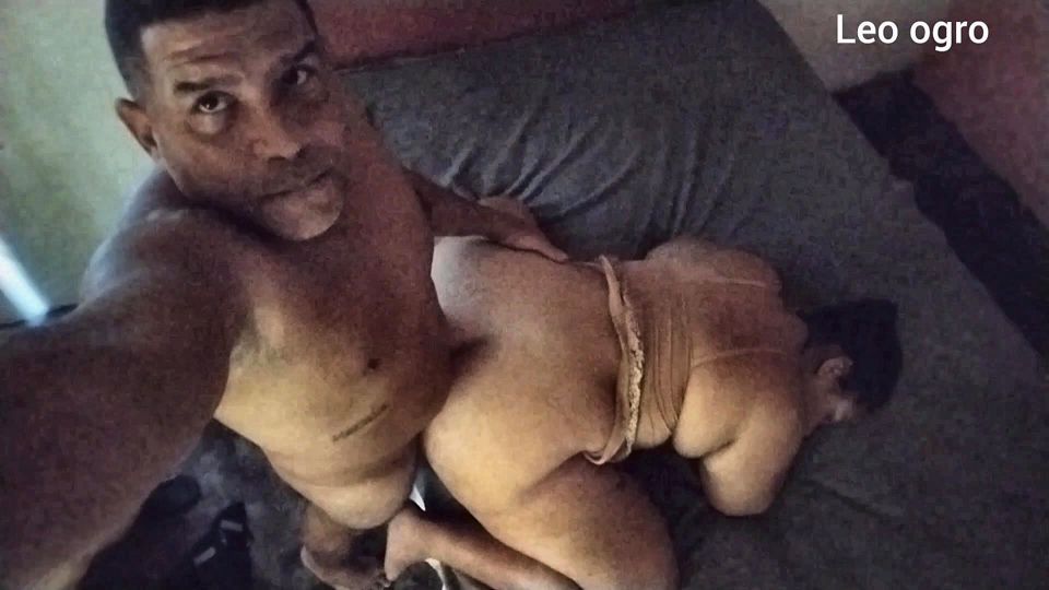Fat giving me anal