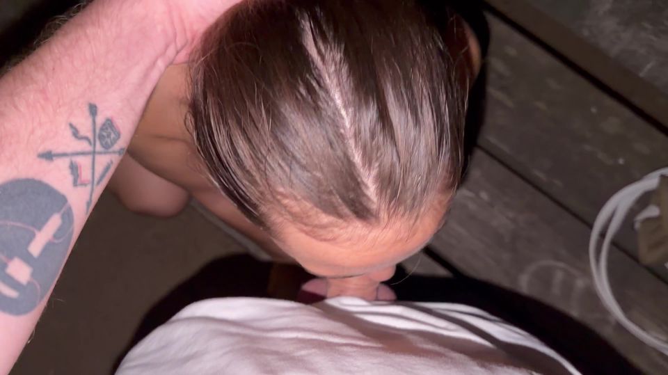 Risky Public Blowjob and Facial on a Park Bench at Night