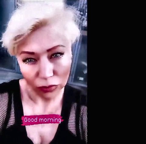 Aimee Hot MILF at the Beginning of Her Webcam Career a Few Years Ago-3! Hot Dances and Anal Masturbation