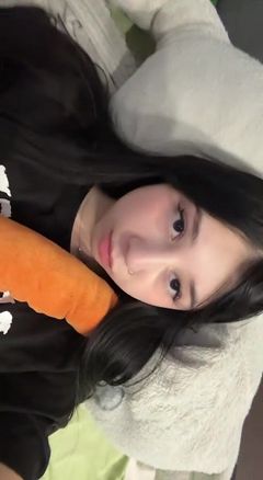 AislyEmbury video