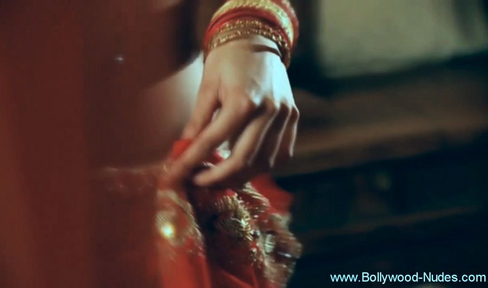 Kuchipudi Beauty's Sensual Art
