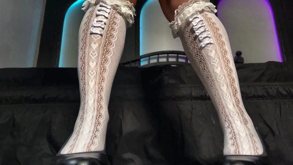 JOI CEI Te Masturbo Con Los Pies Aceitados Astarioth