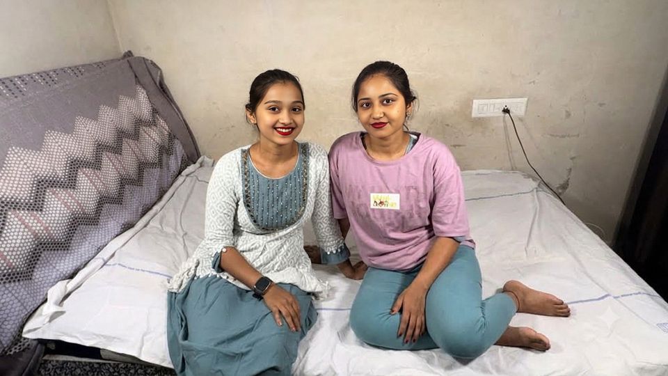 bhabhi on one room