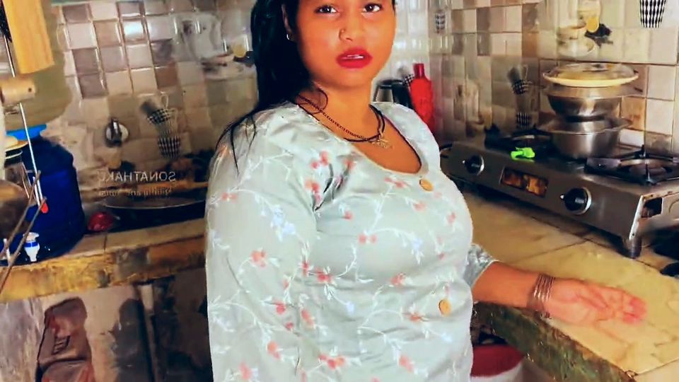 Aunty Was Working in the Kitchen When Her Step Brother Suddenly Arrived, Saw Her and Couldn't Control Himself He Started