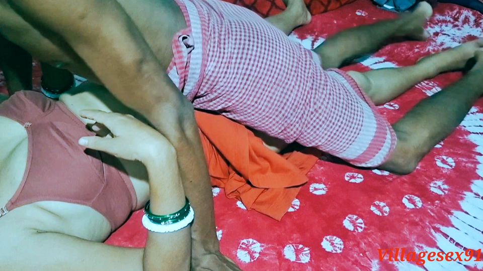 Real Indian village bhabhi ka mast yaami chudai