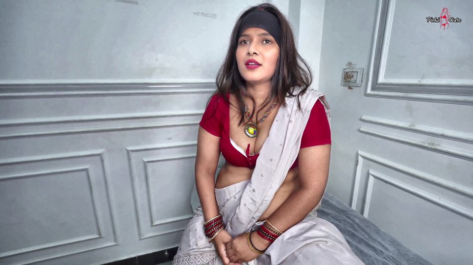 How to Shave- Malkin Asked Ramu for Hairy Pussy Shave. in Return She Gave Unexpected Gift
