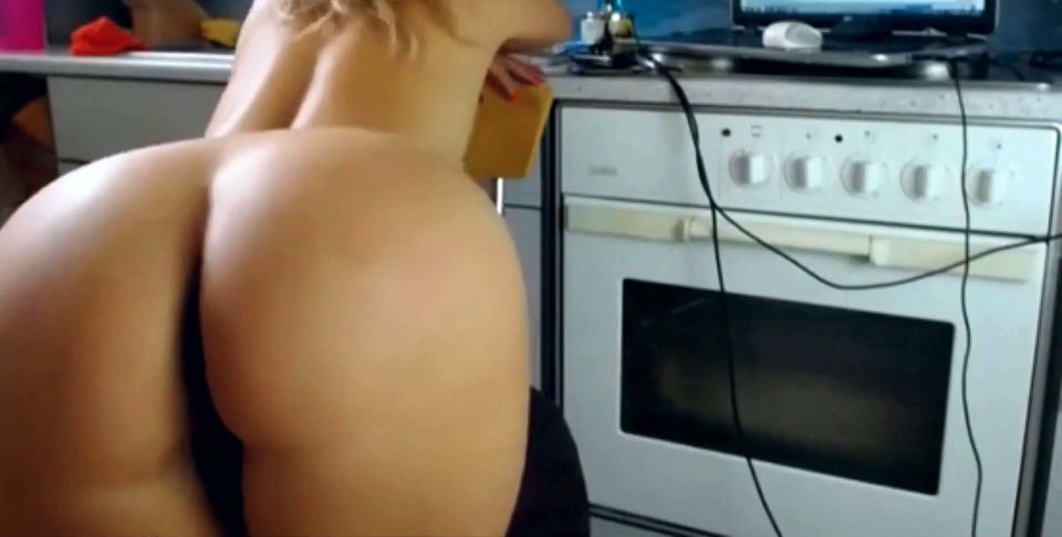 Slut Sexydea Fucking on Live Webcam
