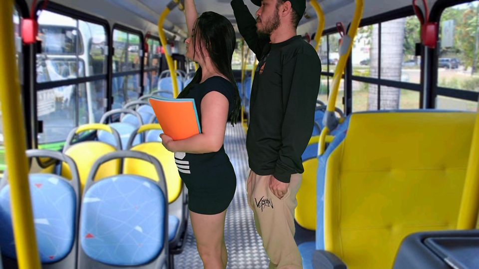 Student Humped and Fucked Inside the Bus in Bus!