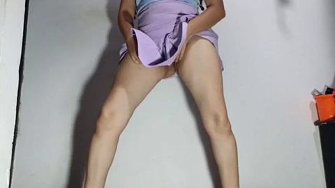 Sexy dance, I get naked and move my ass