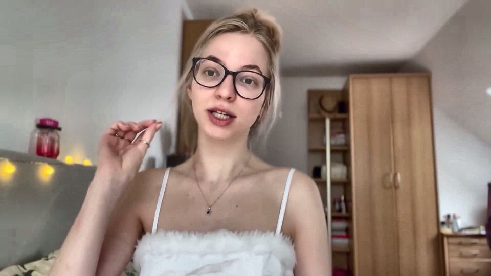 Femdom 2.0 - All You Need to Know About Female Dominance