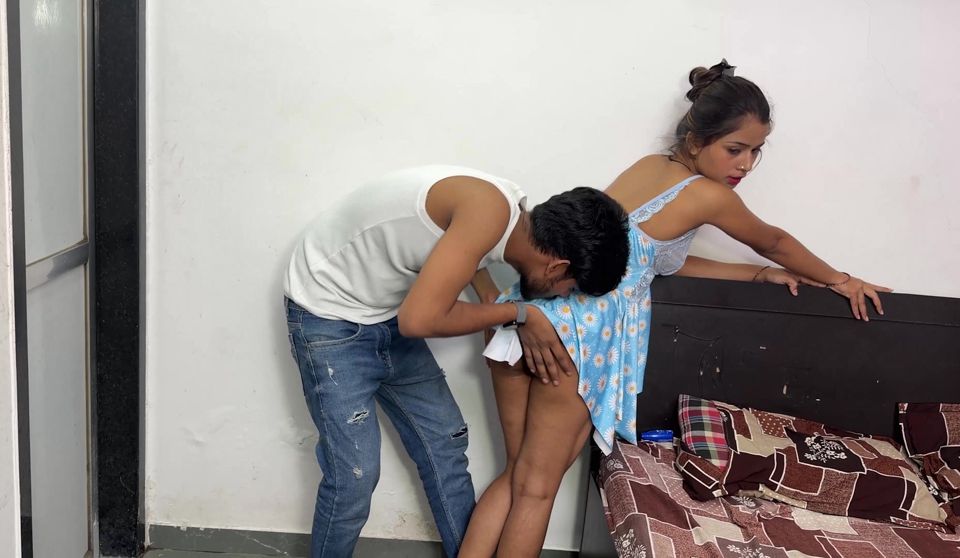 hot sexy bhabhi ne apne boyfriend ke sath kiya sex jab ghar par koi nahi tha