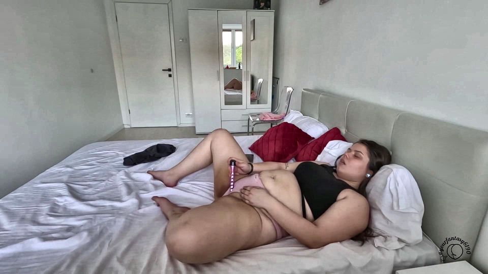 Horny Moans and Loud Orgasm Masturbation