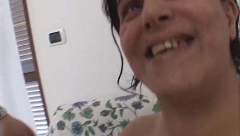Chunky amateur brunette gets busy with two cocks