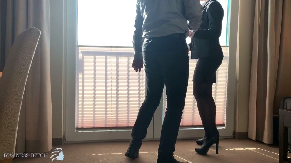 Colleague in business break - ruins life