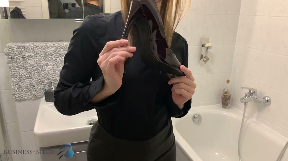 Assistant undress after work sexy shower