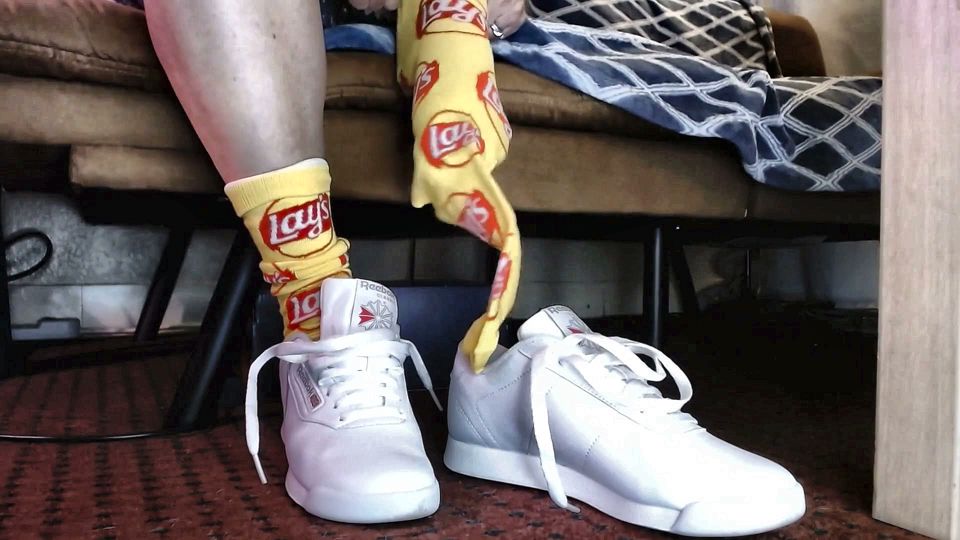 Reebok Princess Sneakers Adding Socks