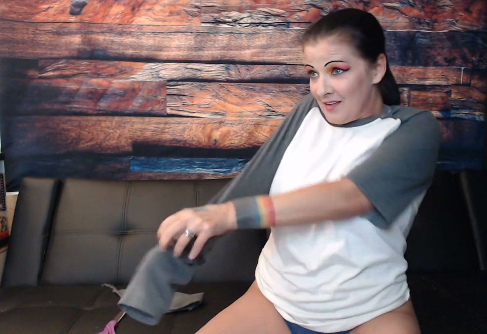 Jersey long sleeve shirt ripping