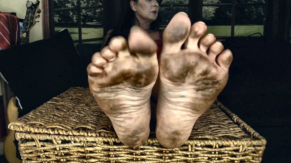 Dirties Feet Ever