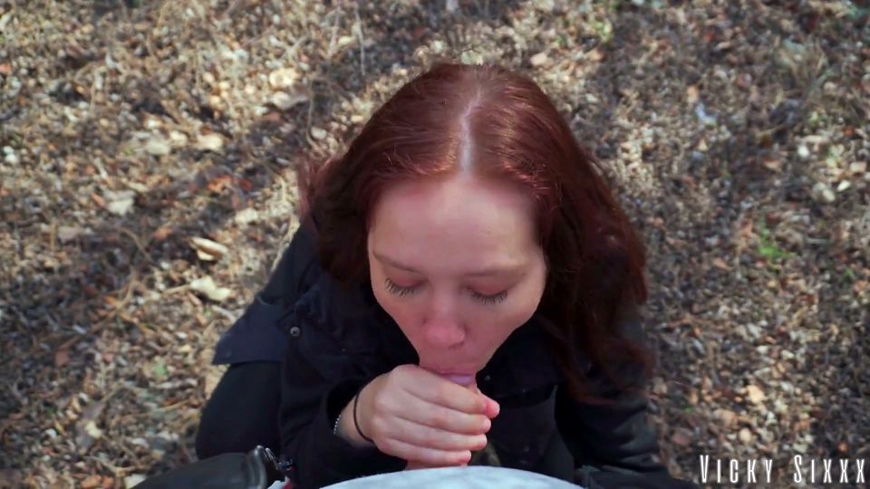 Spring Vacuum Blowjob in Public Park Cum Swallow Outdoors