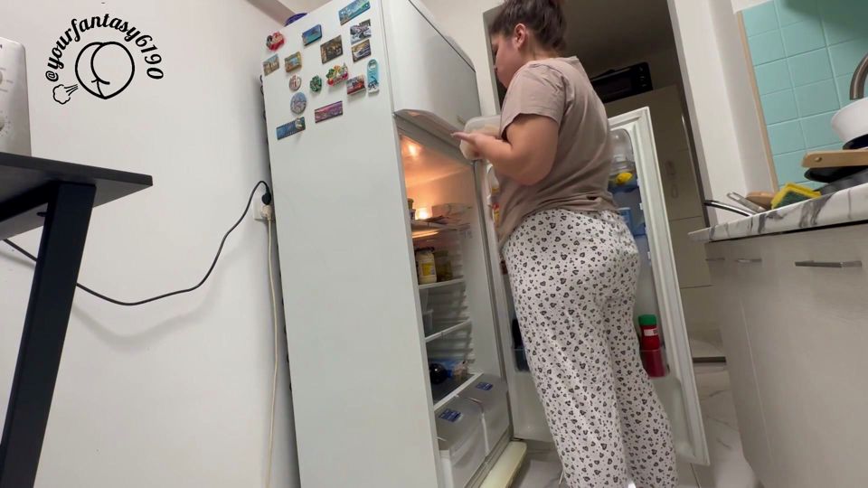 Filling up My Fridge with Stinky Farts