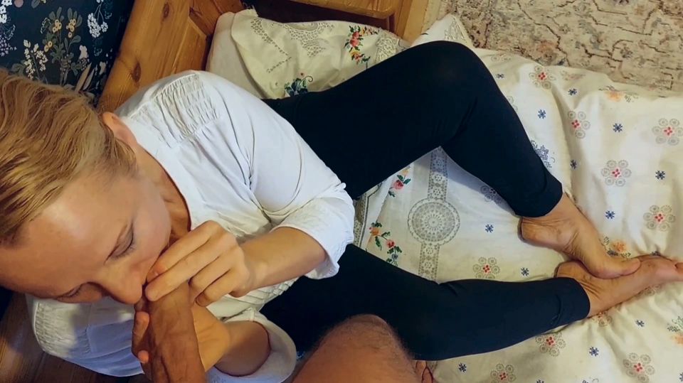 Amateur Blonde Mature Wife Enjoys Half Clothed Sex Pleasure